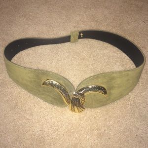 Vintage Olive green belt | Size: One Size